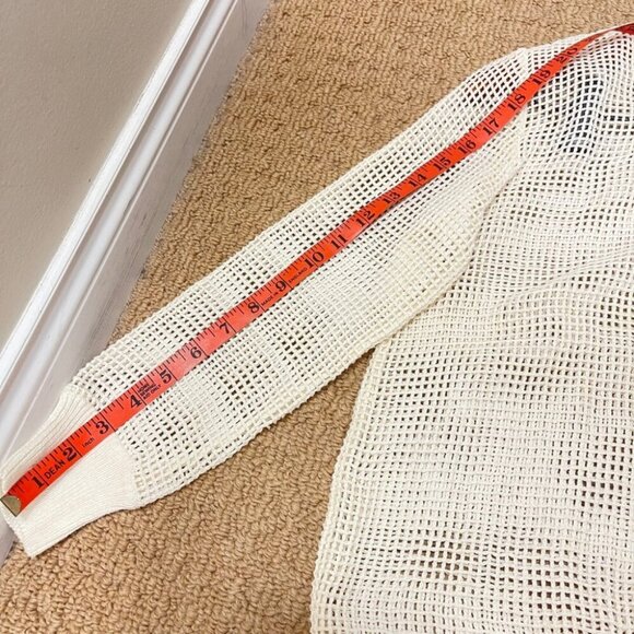 Vintage Sheer Square Crochet Cardigan Ivory – XS - Picture 11 of 11